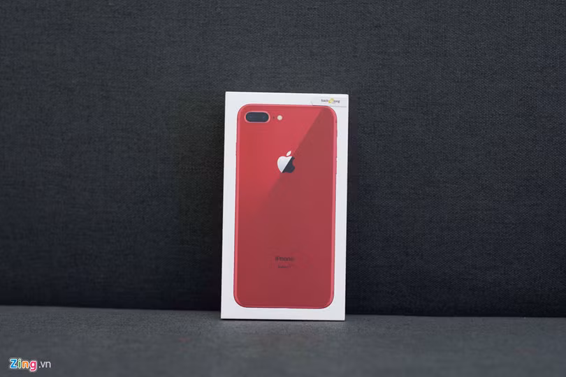 iphone 8 plus mau do dau tien ve viet nam gia tu 20 5 trieu dong