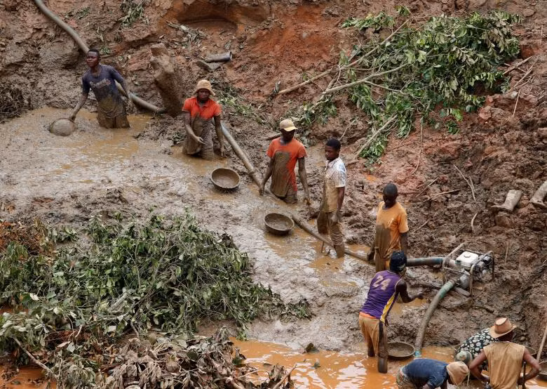 nhoc nhan dai vang muu sinh o congo