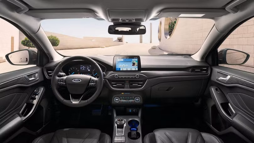 anh ford focus 2019 lot xac toan dien