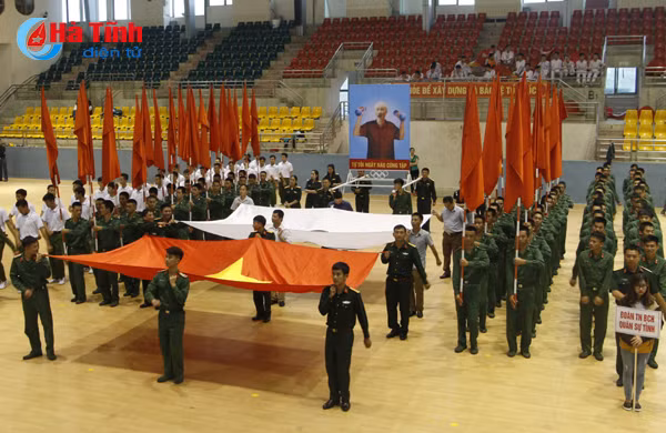 so duyet chuong trinh khai mac dai hoi tdtt toan tinh lan thu viii
