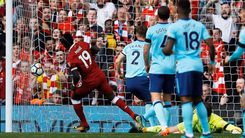 liverpool 3 0 bournemouth salah khong ngung no sung