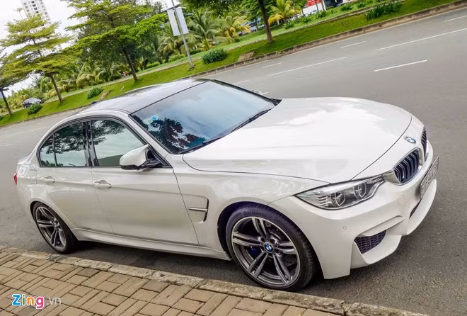 bmw m3 2016 dau tien tai viet nam gia gan 4 ty dong