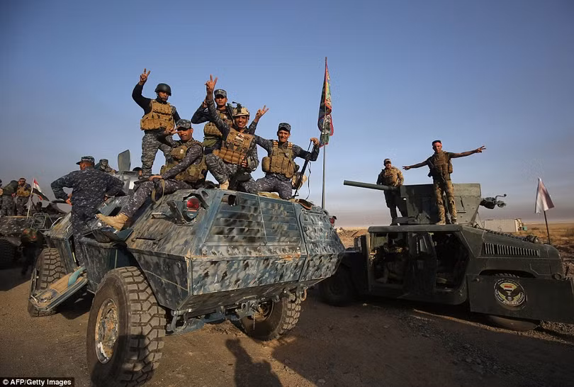 loat anh moi nhat tu chien truong danh duoi is gianh lai mosul