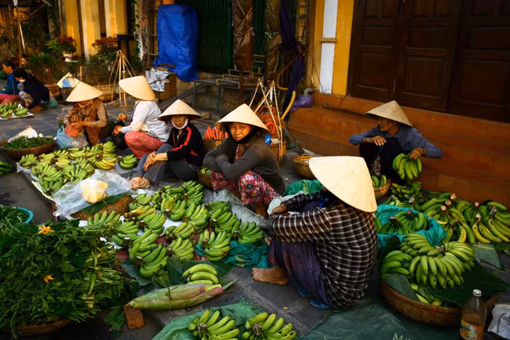 ve dep nguoi phu nu viet nam cung chiec non la