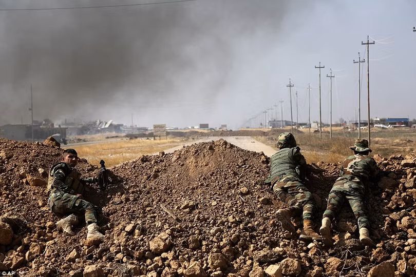 loat anh moi nhat tu chien truong danh duoi is gianh lai mosul