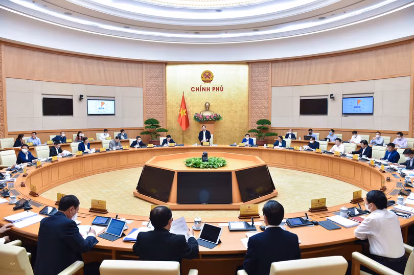 Chính phủ thảo luận về dự thảo chiến lược tổng thể phòng, chống dịch và chương trình phục hồi, phát triển kinh tế - xã hội