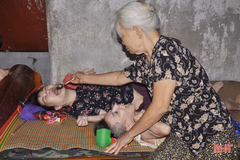 Nạn nhân da cam Hà Tĩnh - dai dẳng những nỗi đau