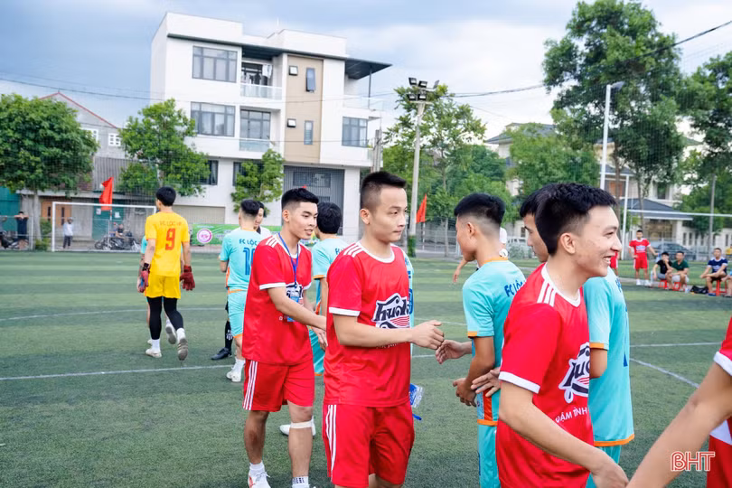 Huda đồng hành cùng mùa hè bóng đá sôi động của người hâm mộ Hà Tĩnh