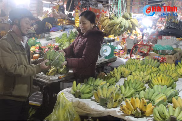 nhon nhip thi truong vat pham tien ong cong ong tao