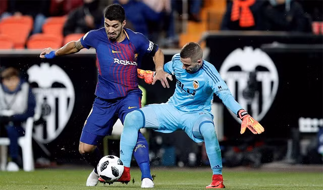 coutinho ghi ban ra mat barca vao choi chung ket cup nha vua tay ban nha