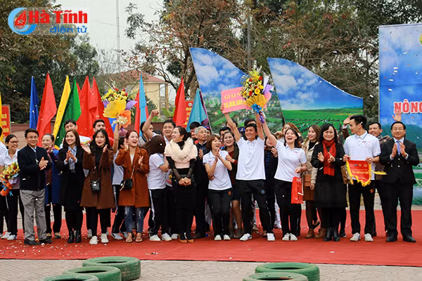 duc tho gianh giai nhat cuoc thi nong thon ngay moi nam 2018
