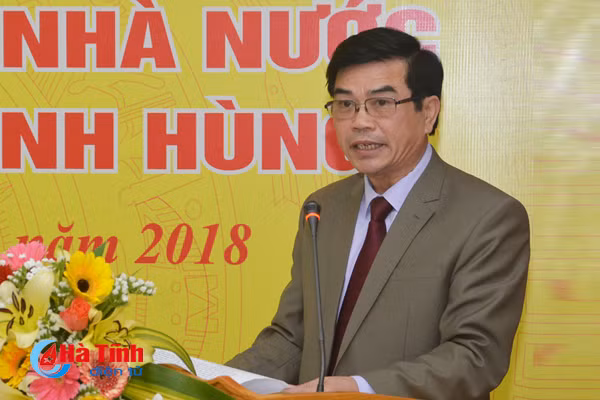 ha tinh to chuc truy tang them 17 ba me viet nam anh hung