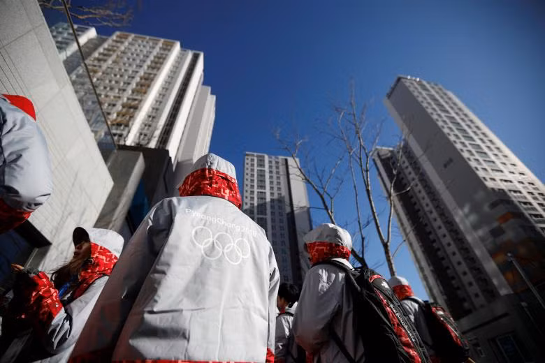 ben trong hai ngoi lang phuc vu the van hoi mua dong pyeongchang