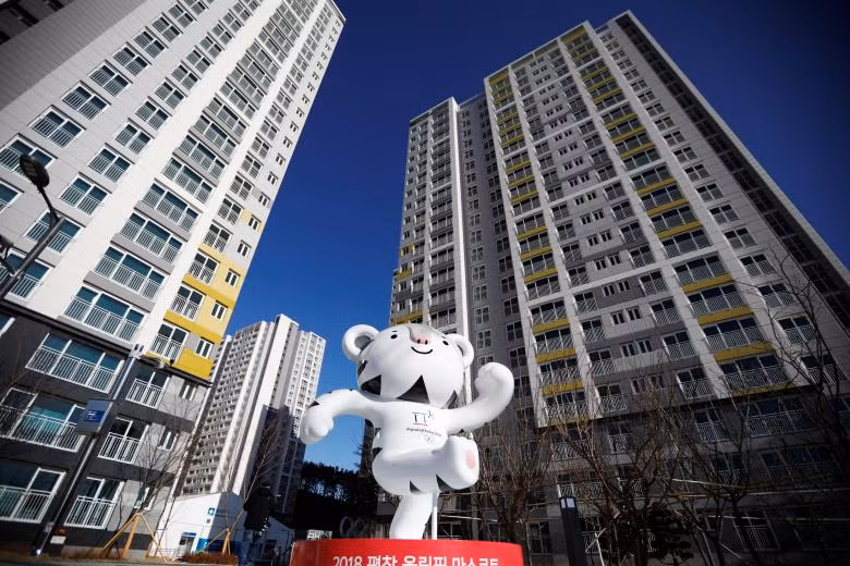 ben trong hai ngoi lang phuc vu the van hoi mua dong pyeongchang