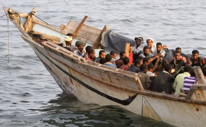 the gioi ngay qua maldives bat giu cuu tong thong m gayoom va nhieu quan chuc toa an