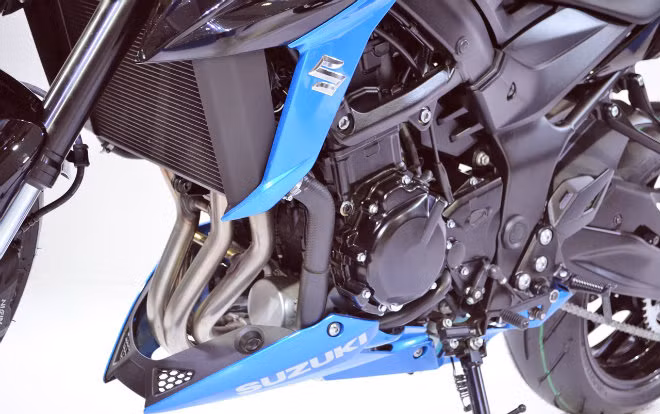 2018 suzuki gsx s750 ra mat doi dau kawasaki z900