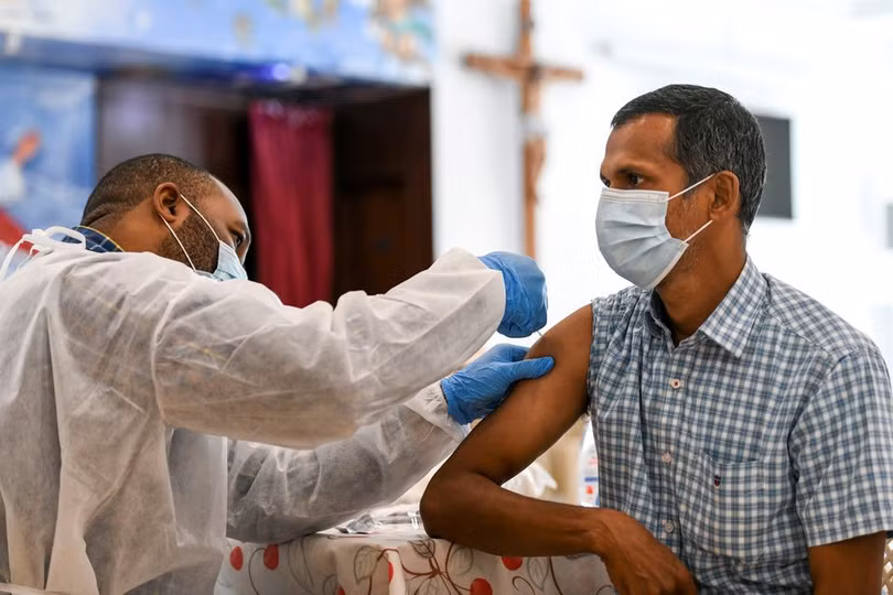 Abu Dhabi sẽ tiêm vaccine ngừa Covid-19 miễn phí cho du khách