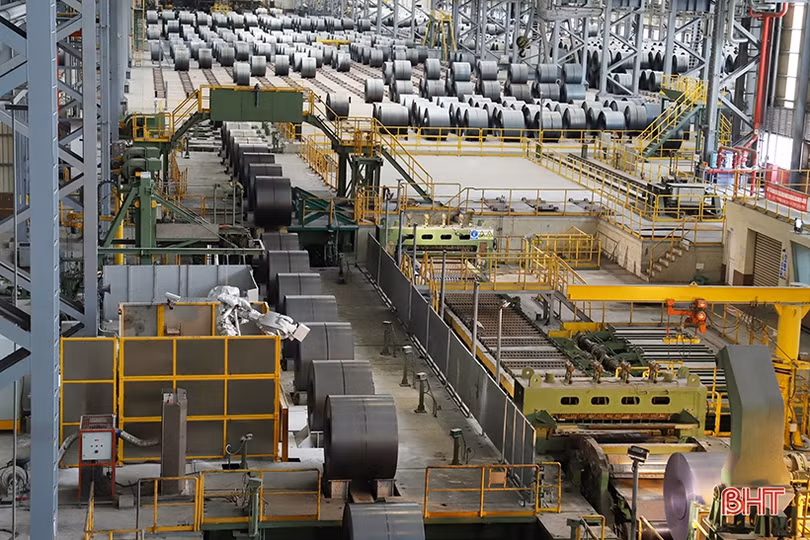 Nâng cao hiệu quả công tác kiểm tra, kiểm soát thị trường, chống buôn lậu, gian lận thương mại