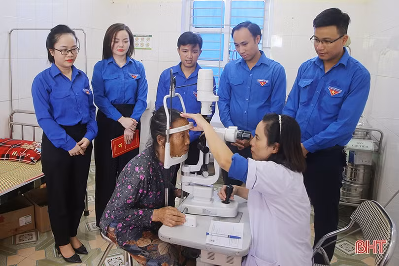 Nhiều hoạt động thiện nguyện ý nghĩa của tuổi trẻ Khối CCQ&DN Hà Tĩnh 