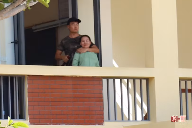 “Nghẹt thở” với màn diễn tập giải cứu con tin ở Hương Sơn