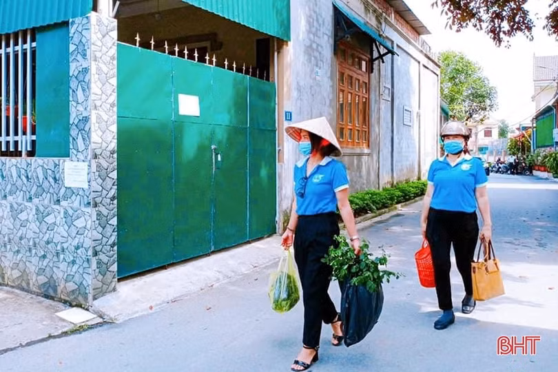 Chuyện chưa kể về người sáng kiến mô hình “Đi chợ hộ” nổi tiếng cả nước