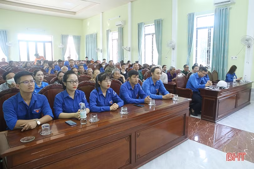 Nhiều hoạt động thiện nguyện ý nghĩa của tuổi trẻ Khối CCQ&DN Hà Tĩnh 