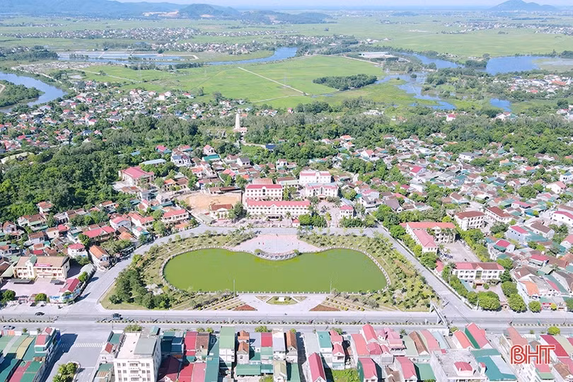Đảng bộ và Nhân dân Hà Tĩnh quyết tâm xây dựng tỉnh nhà ngày càng giàu đẹp, văn minh