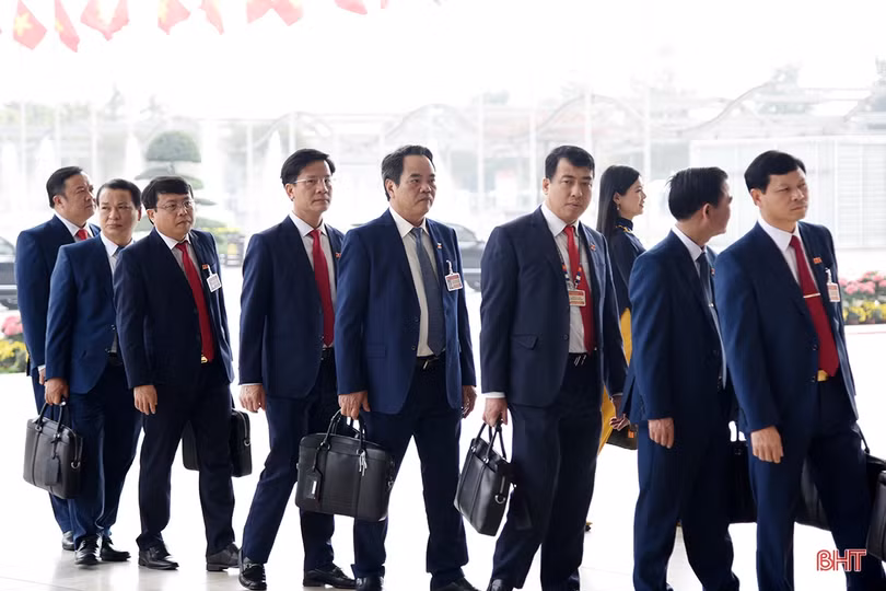 Chiều 26/1, đại biểu thảo luận các văn kiện Đại hội XIII