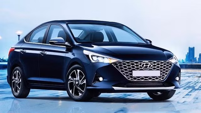Ô tô giảm giá mạnh, 500 triệu đồng tha hồ chọn xe