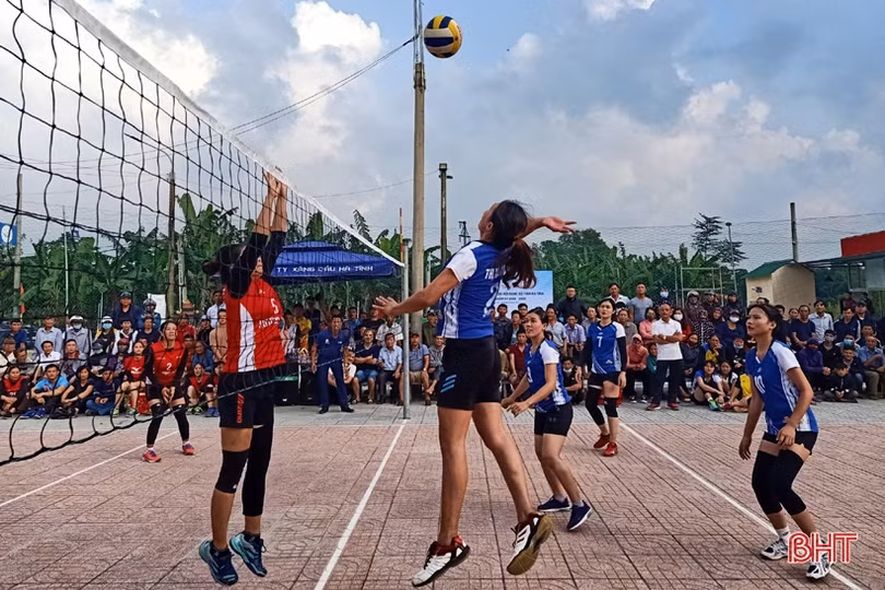 Hương Sơn vô địch Giải Bóng chuyền nữ toàn tỉnh Hà Tĩnh