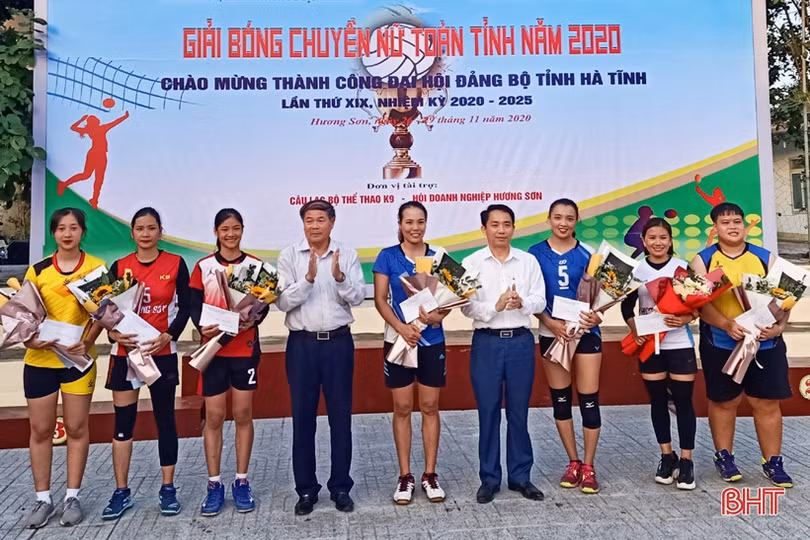 Hương Sơn vô địch Giải Bóng chuyền nữ toàn tỉnh Hà Tĩnh