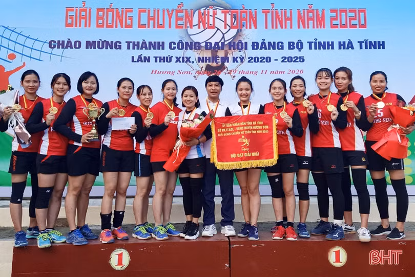 Hương Sơn vô địch Giải Bóng chuyền nữ toàn tỉnh Hà Tĩnh