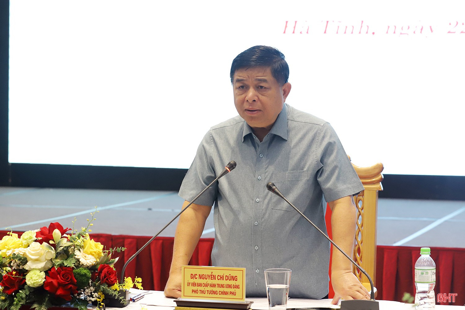 bqbht_br_pho-thu-tuong-nguyen-chi0-dung-lam-viec-tai-ha-tinh-2d.jpg