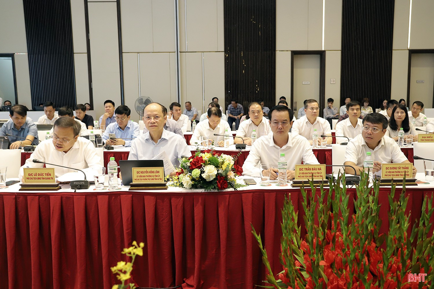 bqbht_br_pho-thu-tuong-nguyen-chi0-dung-lam-viec-tai-ha-tinh-6.jpg