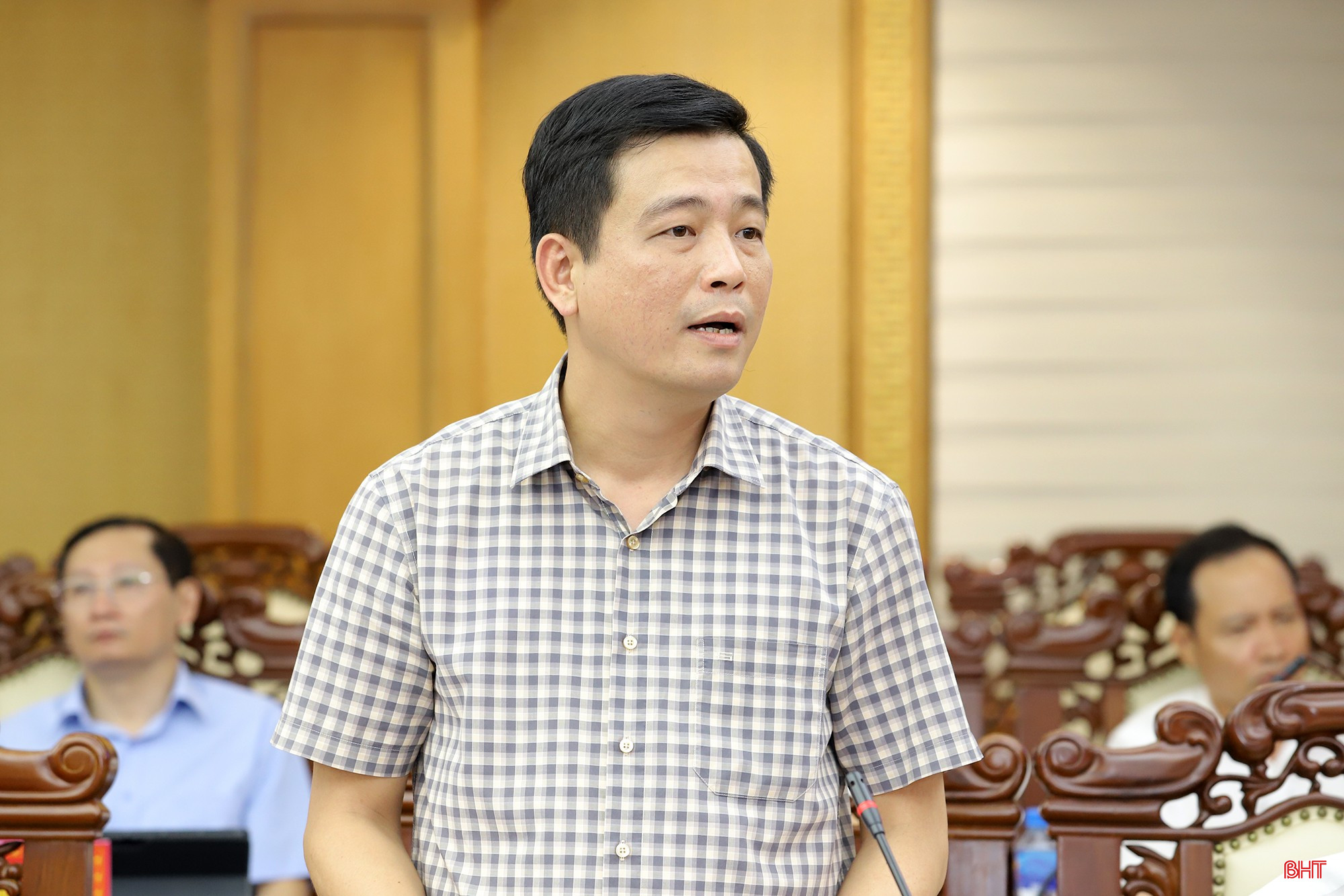 bqbht_br_hoi-nghi-bban-chap-hanh-dang-bo-tinh-5.jpg
