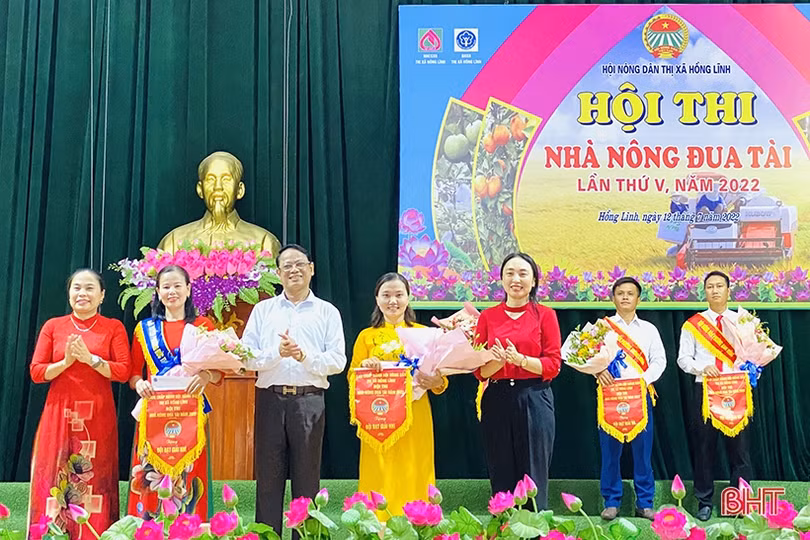 Phường Đậu Liêu nhất Hội thi Nhà nông đua tài thị xã Hồng Lĩnh