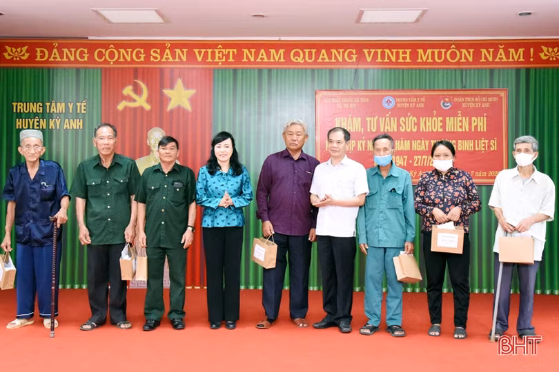 Các tổ chức, đơn vị khám và cấp phát thuốc miễn phí cho người dân Hà Tĩnh