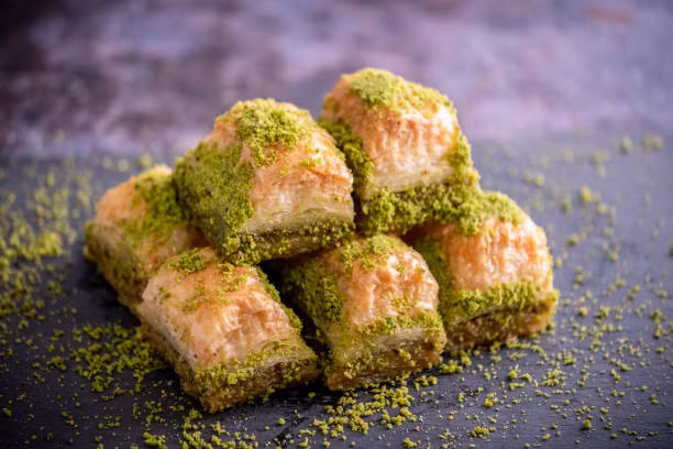 Tháng Ramadan, người Hồi giáo ăn uống như thế nào?