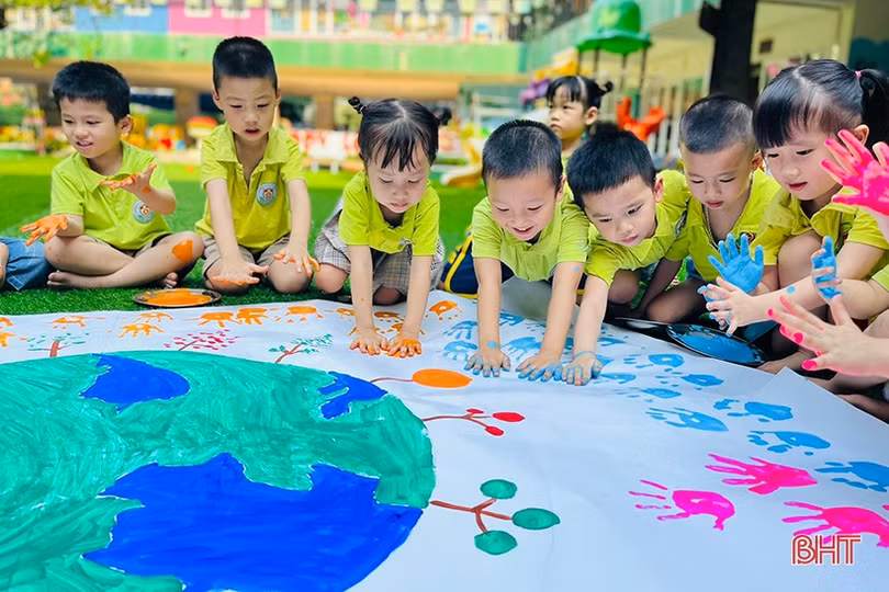 Giờ Trái đất của các bé mầm non Trí Đức: Hành động nhỏ - ý nghĩa lớn”
