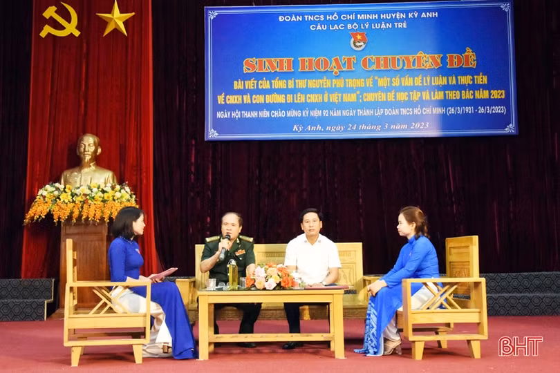 Sôi nổi sinh hoạt chuyên đề “Một số vấn đề lý luận và thực tiễn về CNXH và con đường đi lên CNXH ở Việt Nam”