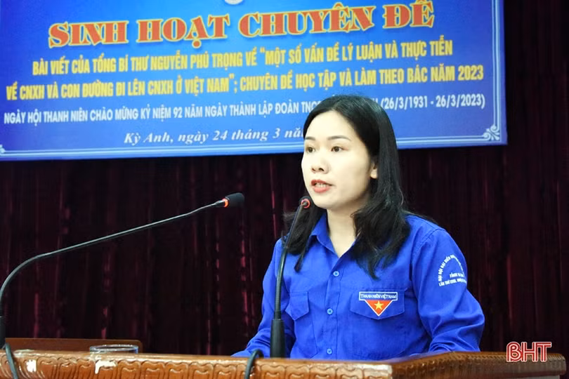 Sôi nổi sinh hoạt chuyên đề “Một số vấn đề lý luận và thực tiễn về CNXH và con đường đi lên CNXH ở Việt Nam”
