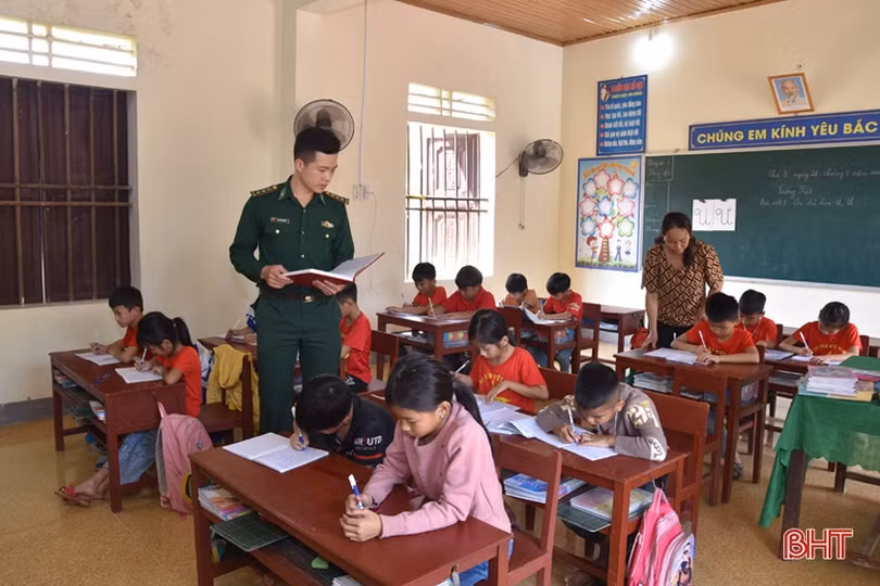 Những người trẻ Hà Tĩnh xung kích nơi miền biên viễn