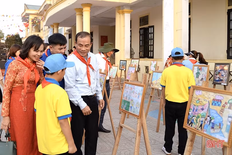 Hà Tĩnh tuyên dương 29 “Dũng sỹ nghìn việc tốt”