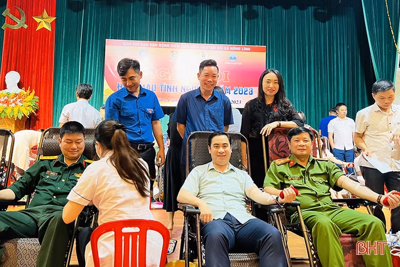 Ngày hội hiến máu tình nguyện ở thị xã Hồng Lĩnh
