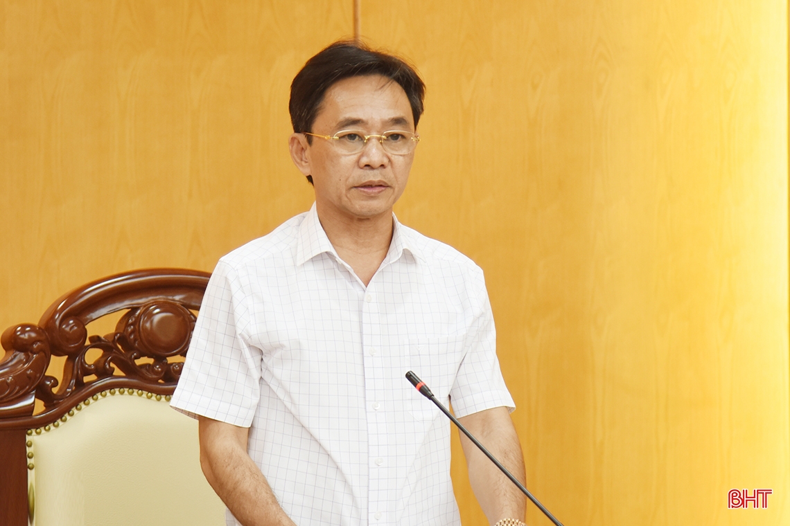 Thường trực Tỉnh ủy Hà Tĩnh làm việc với người đứng đầu cấp ủy, chính quyền các địa phương