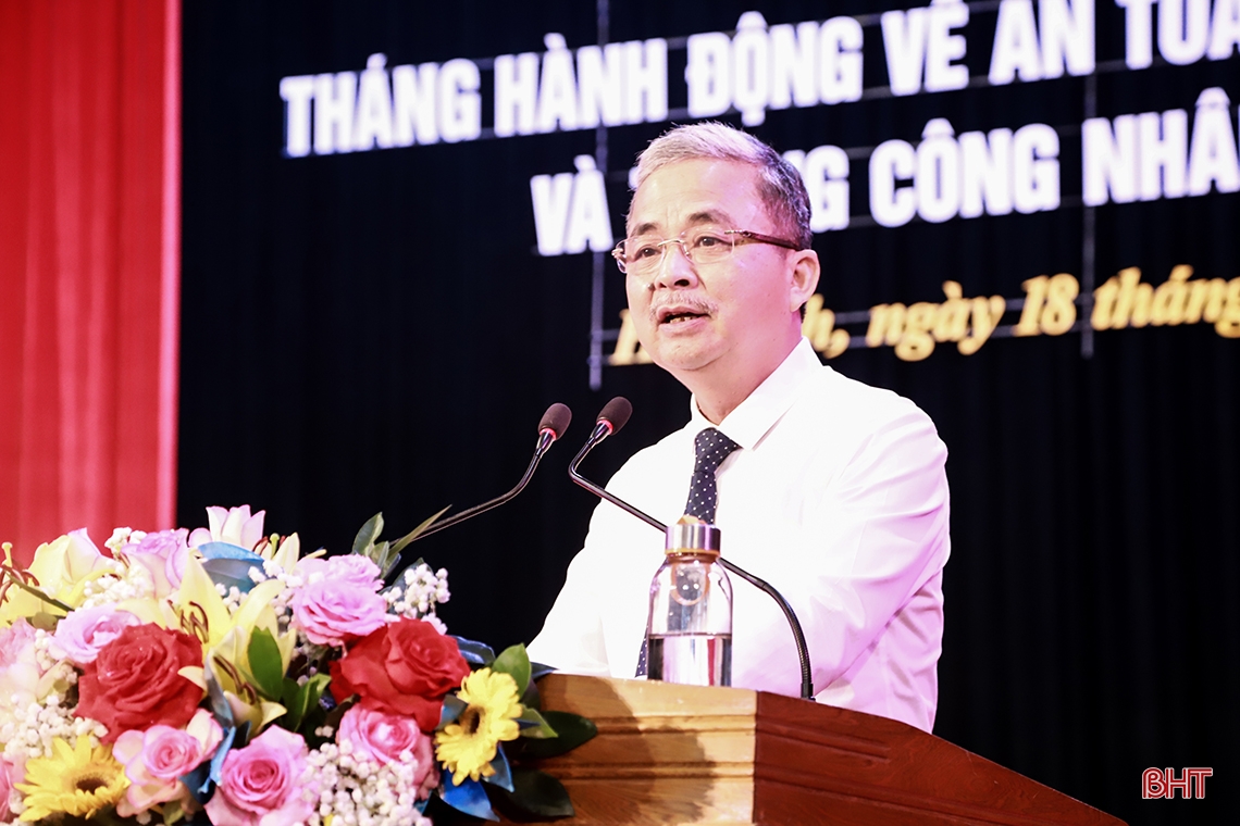 Hà Tĩnh phát động Tháng hành động về an toàn, vệ sinh lao động và Tháng công nhân 2023