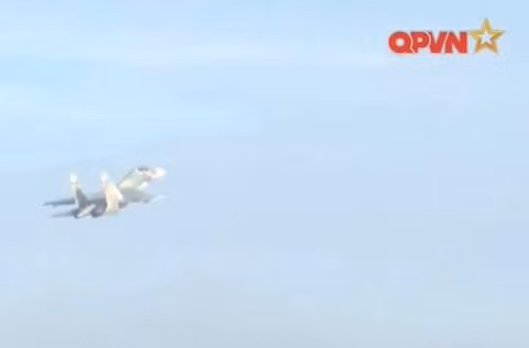 su 27 viet nam ban dan that sau nang cap