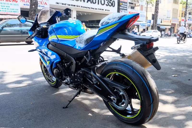 suzuki gsx r1000 2017 dau tien tai viet nam