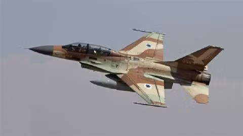 israel khong kich lan 3 vao syria nga van im lang