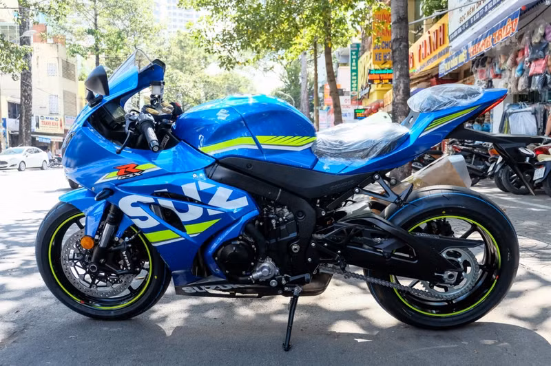 suzuki gsx r1000 2017 dau tien tai viet nam